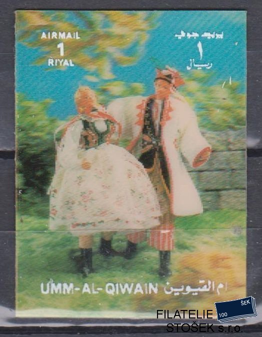 Umm al Qiwan známky - 3D - Kroje, Figurky