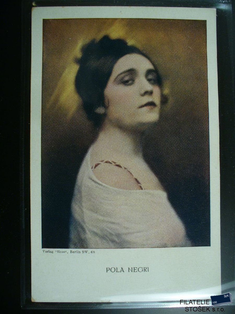 Námětová pohlednice - Herci - Pola Negri